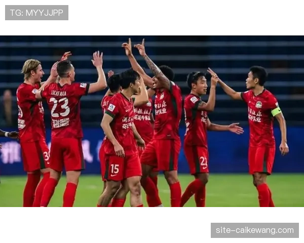 成都蓉城客场不敌河南，遭遇联赛双杀无缘争冠席位